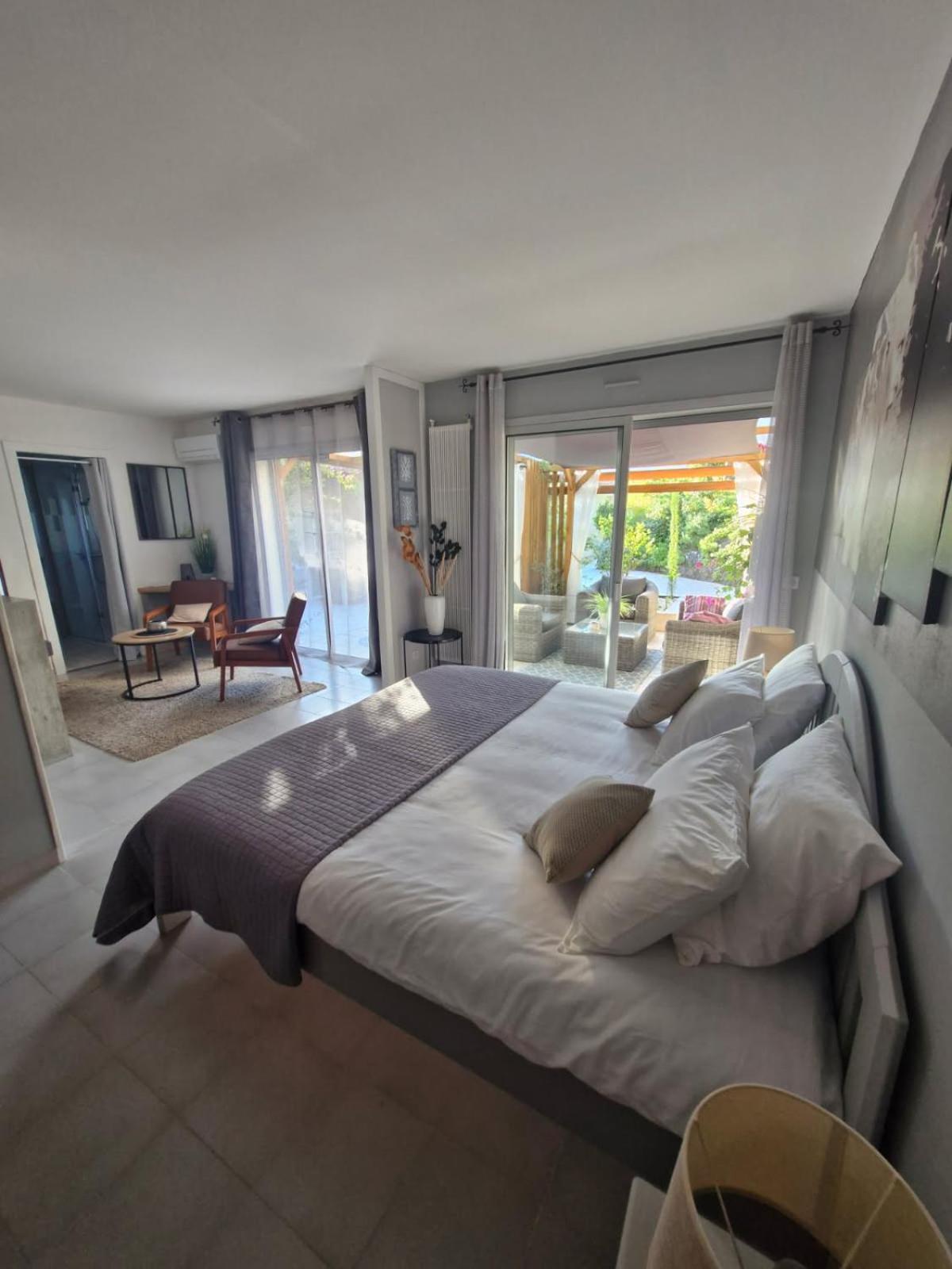 La Demeure Des Cedres & Spa Cap D'Agde (Adults Only) Агде Екстериор снимка